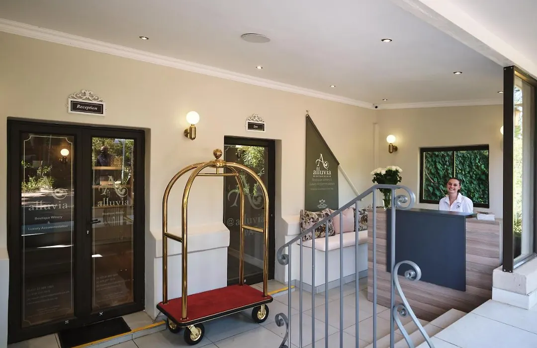 Alluvia Boutique Winery & Luxury Accommodation-1