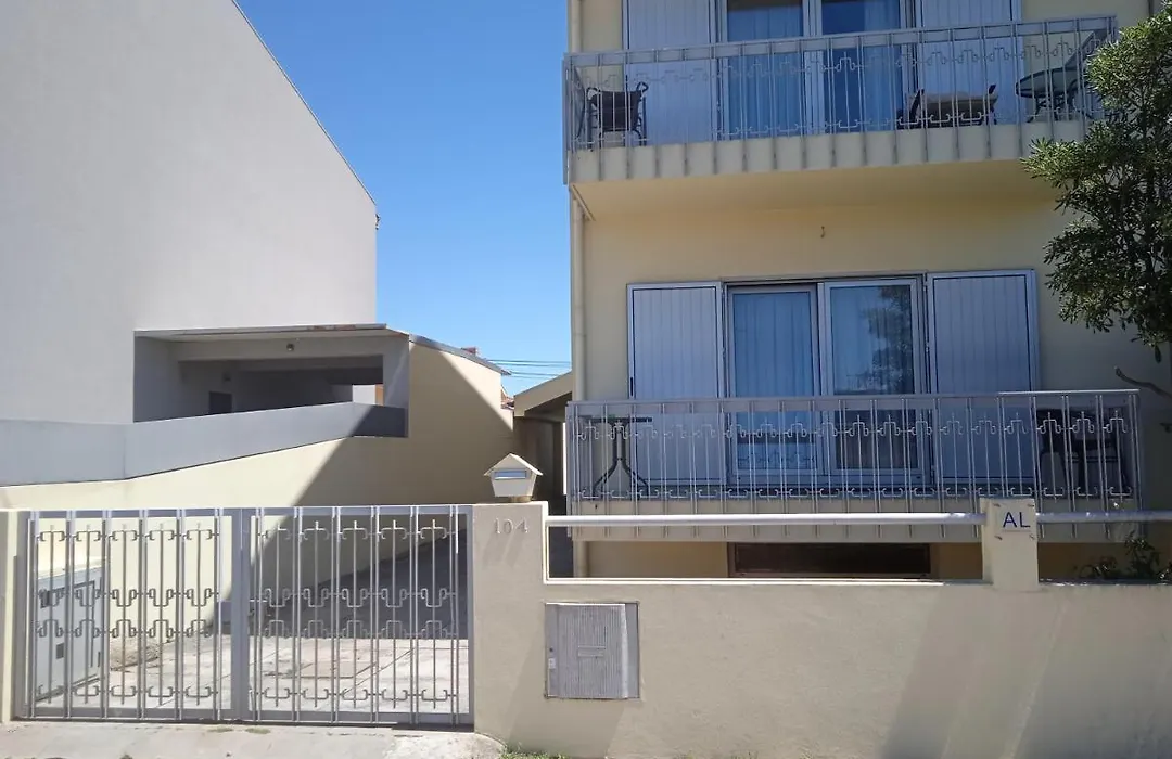 Hostel Mindelo-1