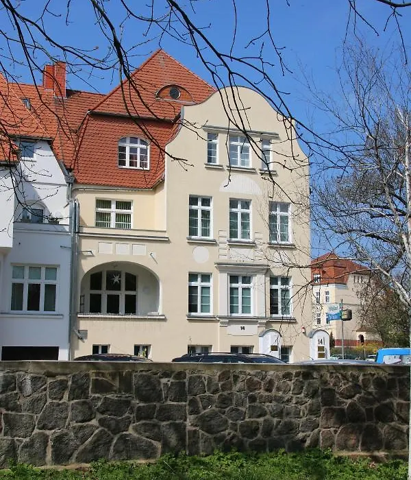 Pension zum Kleistpark-1