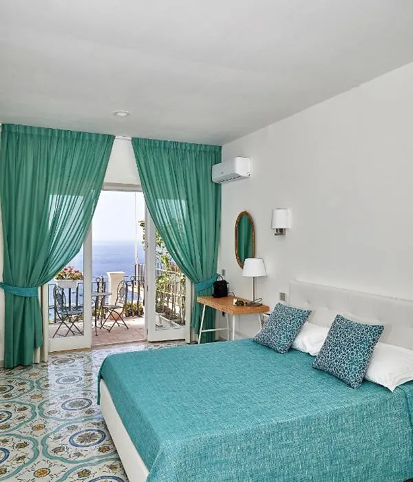 Malafemmena Guest House-1