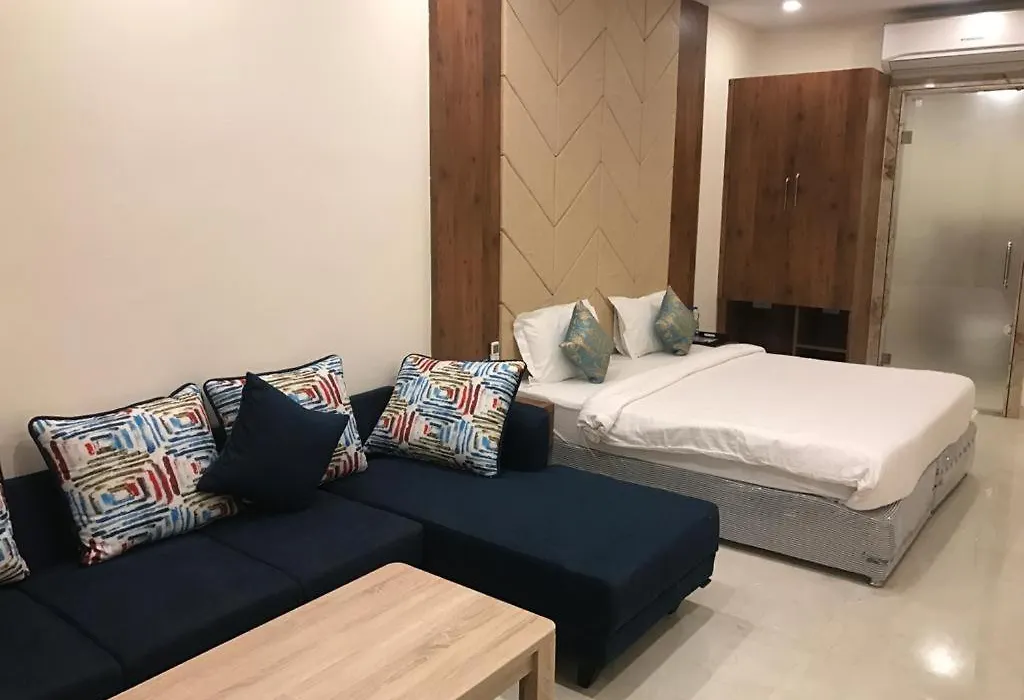 Hotel Hari Vilaas-1