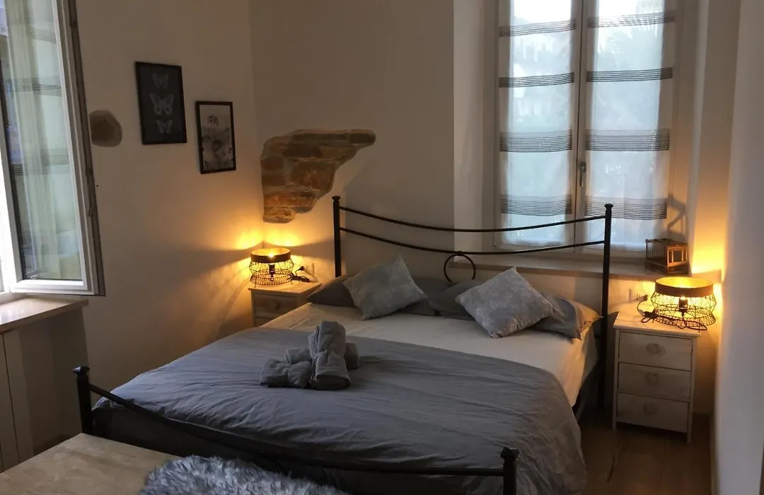 Rial Maison-1