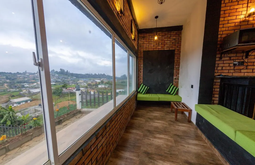 Sky Lounge-1