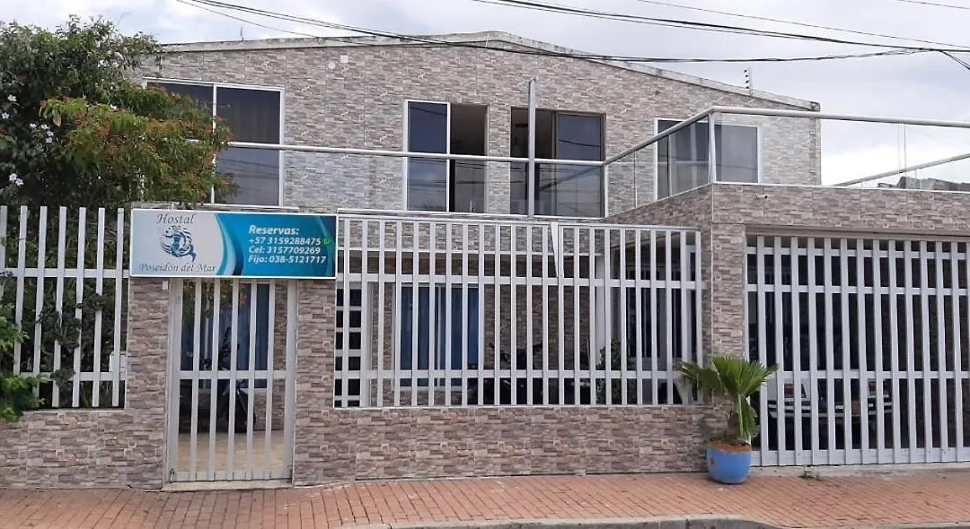 Hostal Poseidon del Mar-1