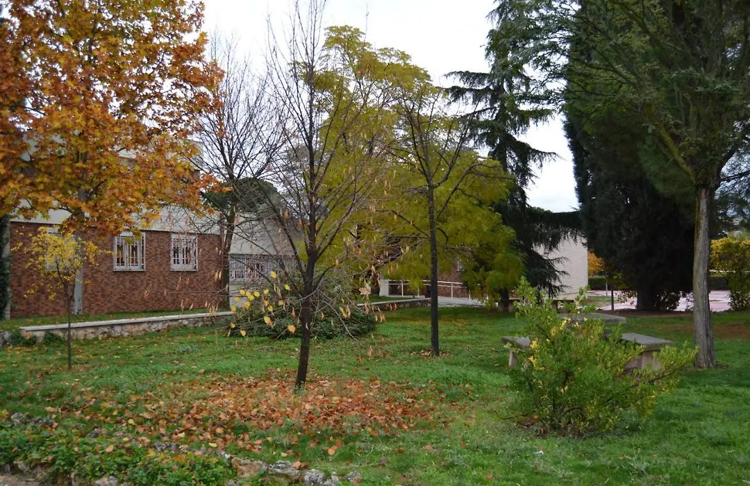 Residencia Universitaria Cardenal Cisneros-1