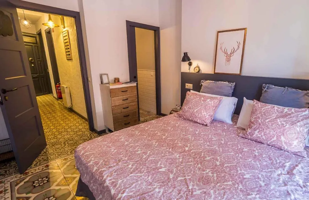 Groc Rooms-1