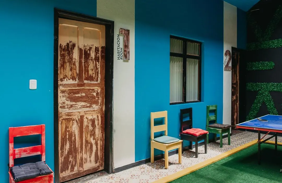 Xanticohostal-1