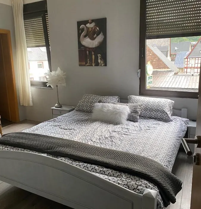 Parel aan de Moezel-1