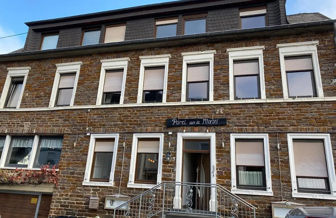 Parel Aan De Moezel-1