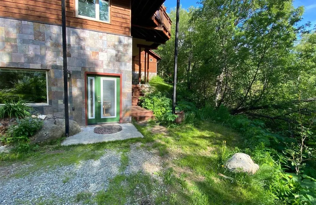 Eagle Peak Guesthouse-1