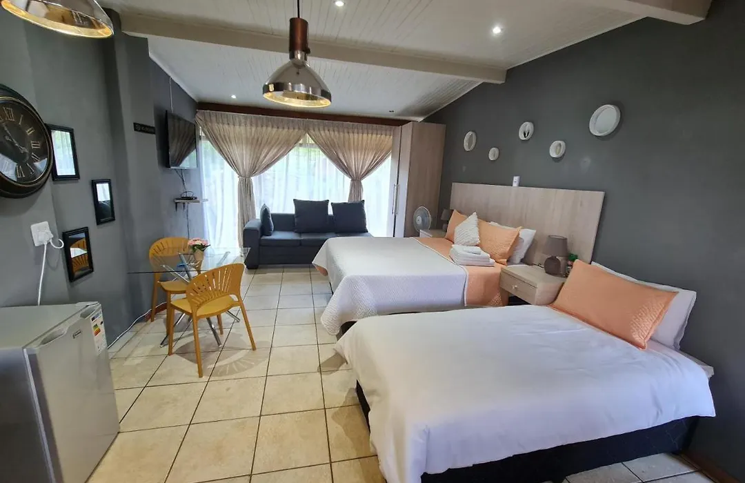 Mia Hills Guest House-1