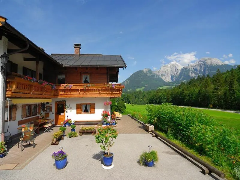 Gästehaus Göllblick-1