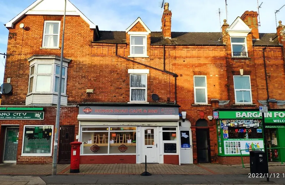 Budget Rooms Lincoln City Centre , Fast Wifi & Self Check In-1