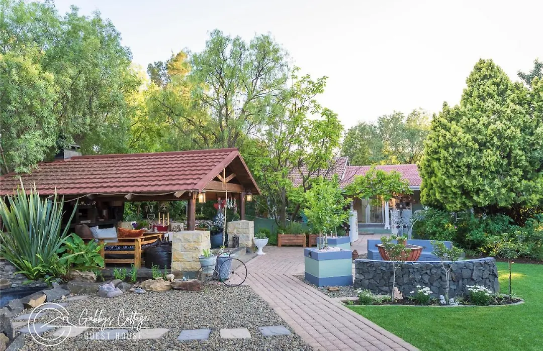 Gabbys Cottage Guesthouse-1