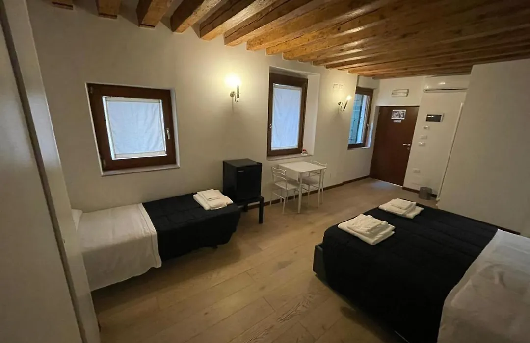 Dimora Blu Suite-1