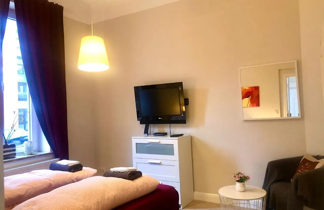 VILLA HanseART Lübeck - Privatzimmer in zentraler Lage-1