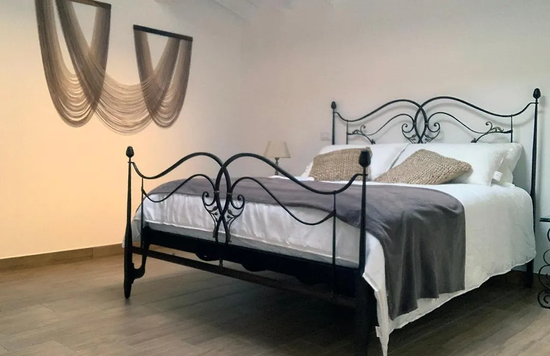 Comforthouse Ladispoli-1