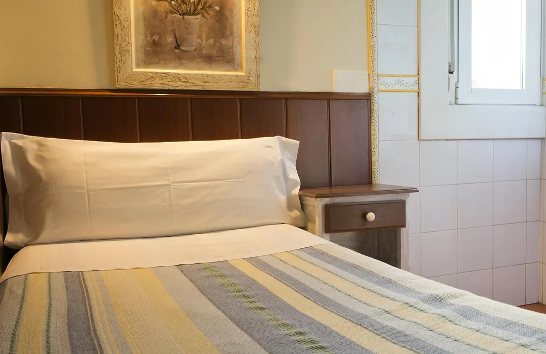 Hostal La Vera-1
