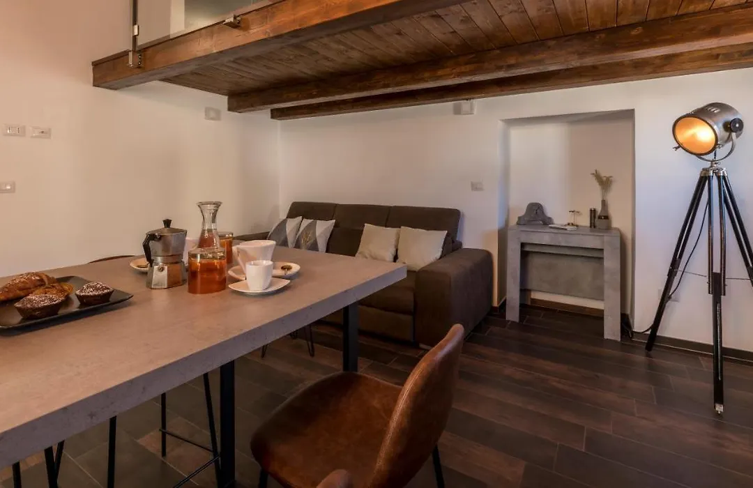 Suite 39-1