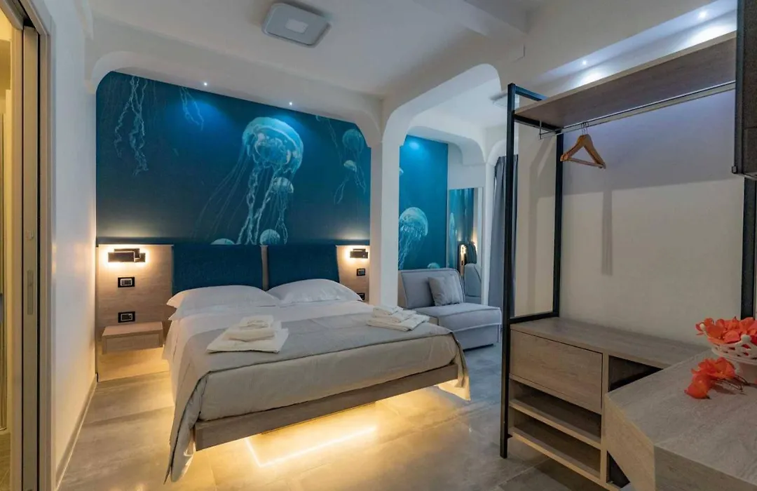 Carizza Rooms-1