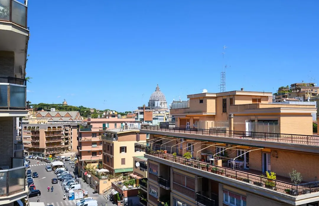 La Meraviglia- San Pietro - Vatican Area-1