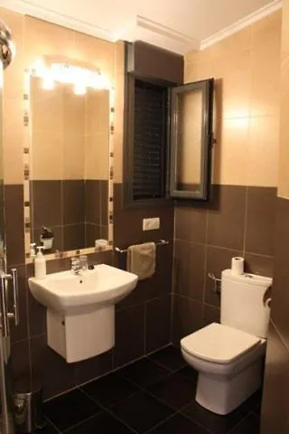 Hostal Valle Del Iregua-1