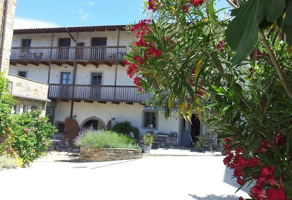 Boutique Hotel Dvor-1
