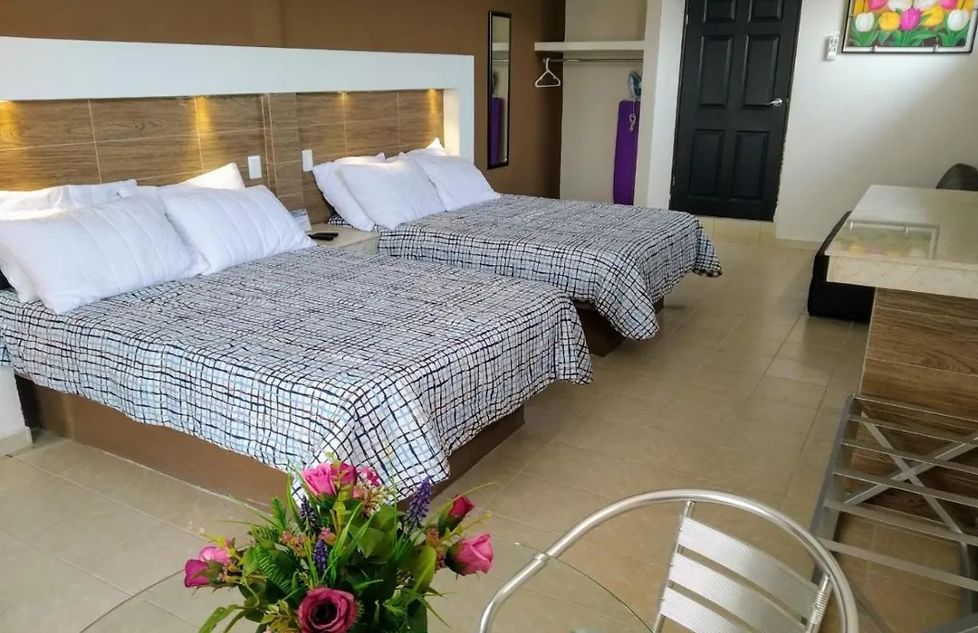 Casa Paraíso Habitaciones en el Centro de Ciudad Valles-1