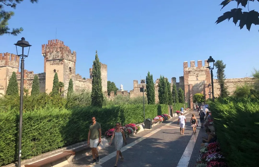 Castello Centro Storico-1