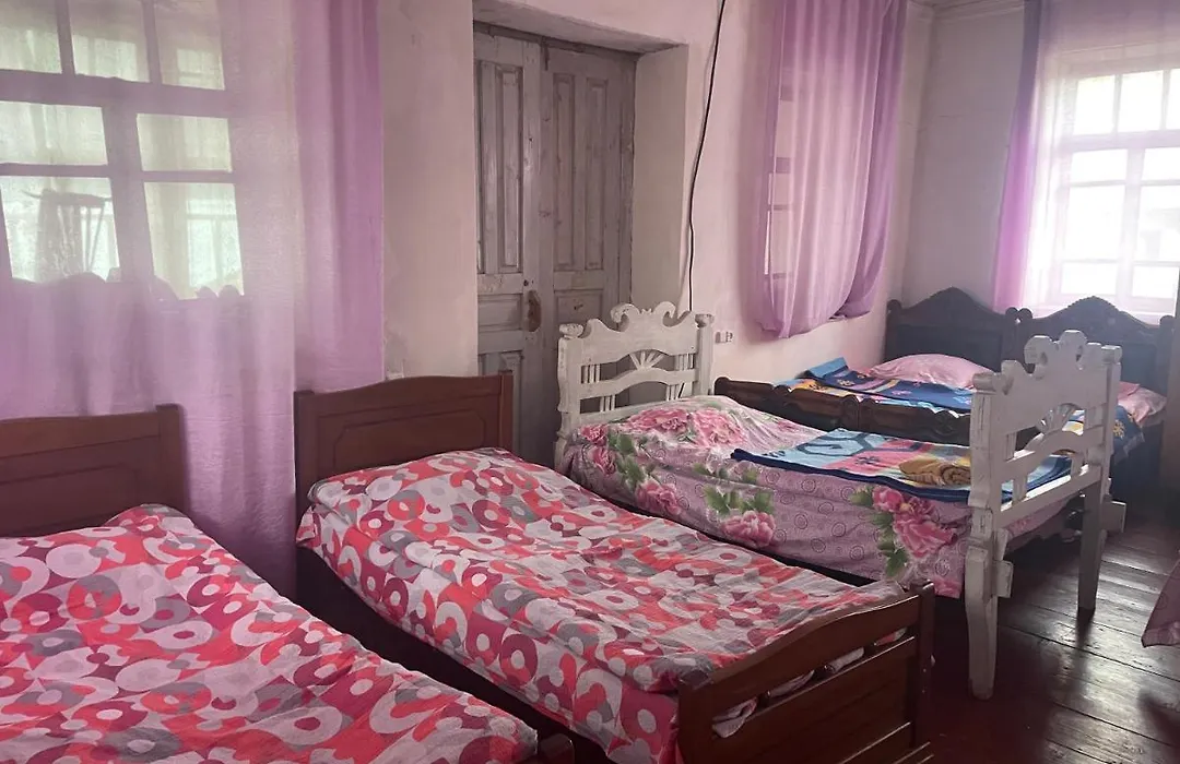 Gunter Guest House-1