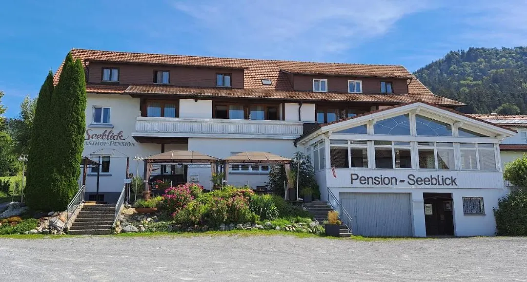 Pension Seeblick-1
