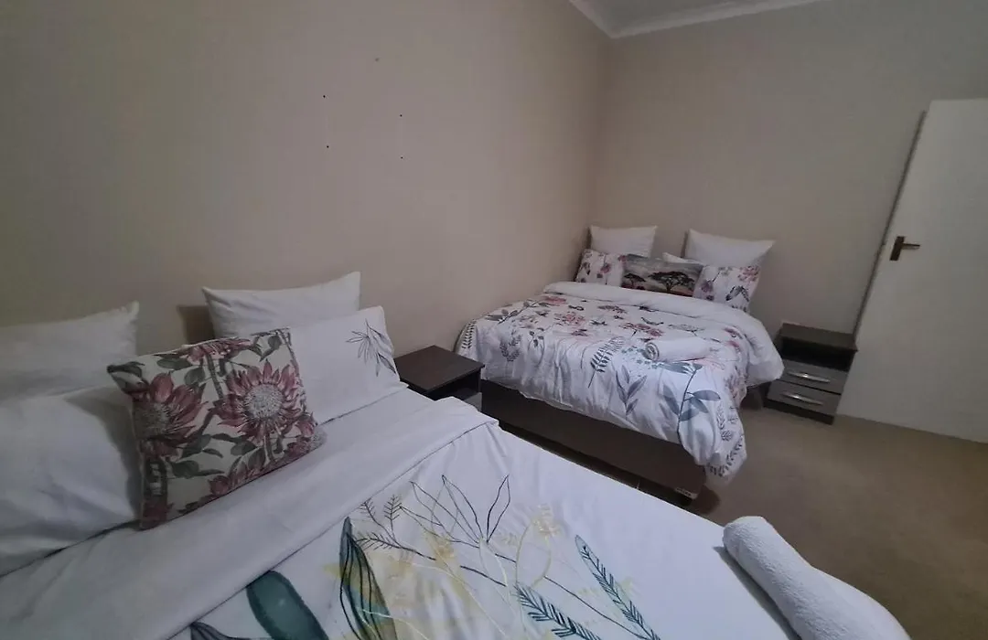 Zenith House Boston Self Catering Accomodation-1