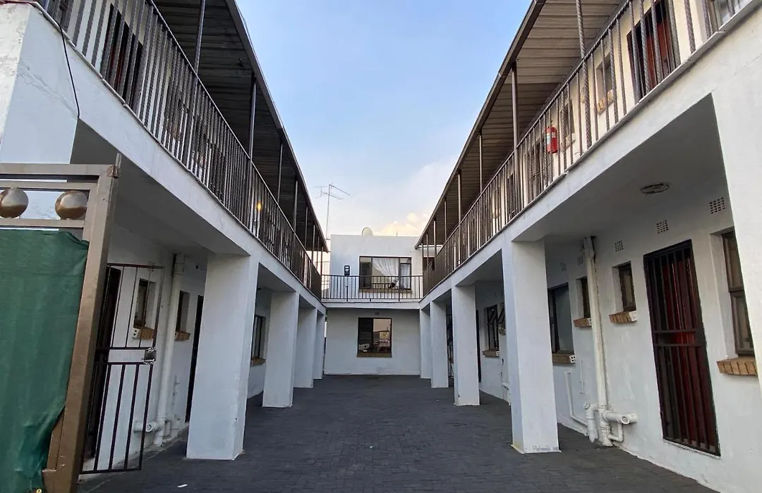 Soweto Towers Guest Accommodation-1
