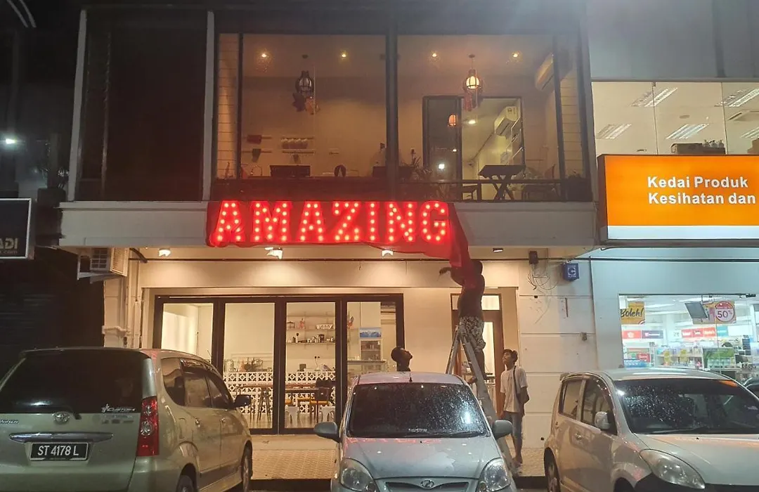 Amazing Rooms-1