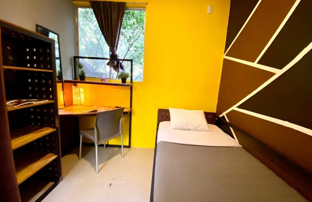 ROOMIES HOSTEL Parque México-1