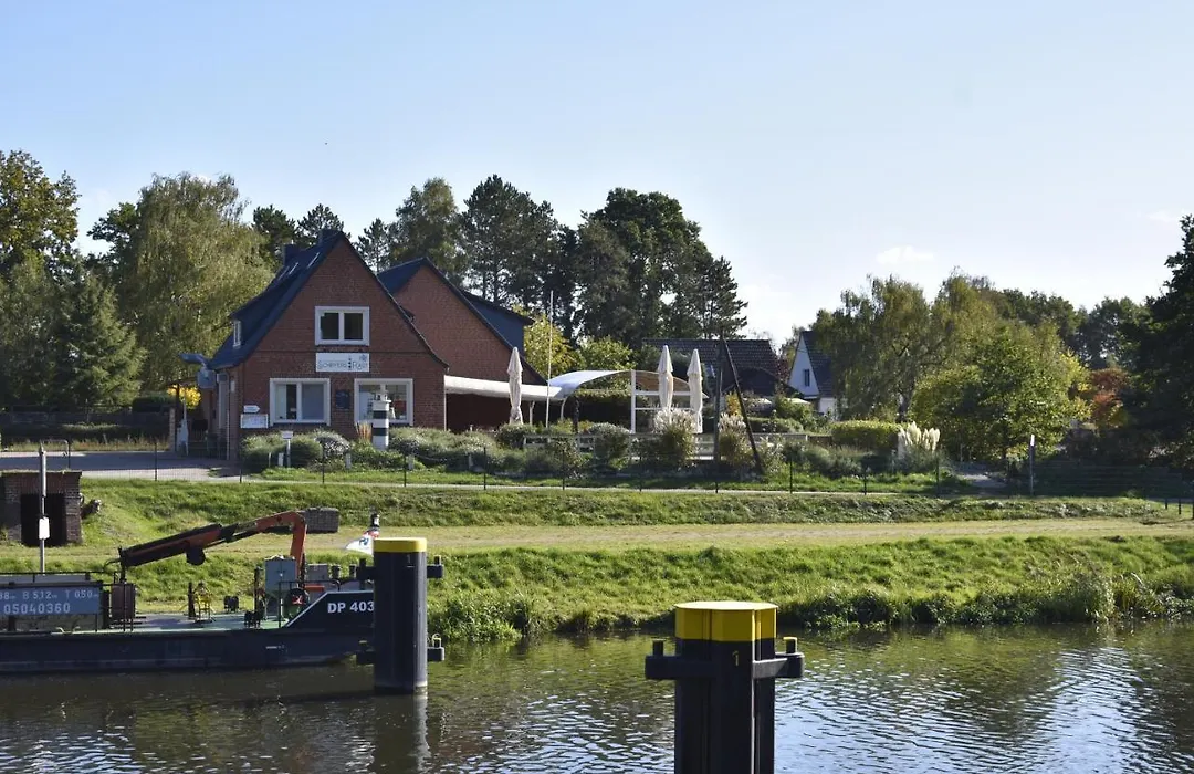 Pension zur Schleuse am Elbe Lübeck - Kanal in Witzeeze-1