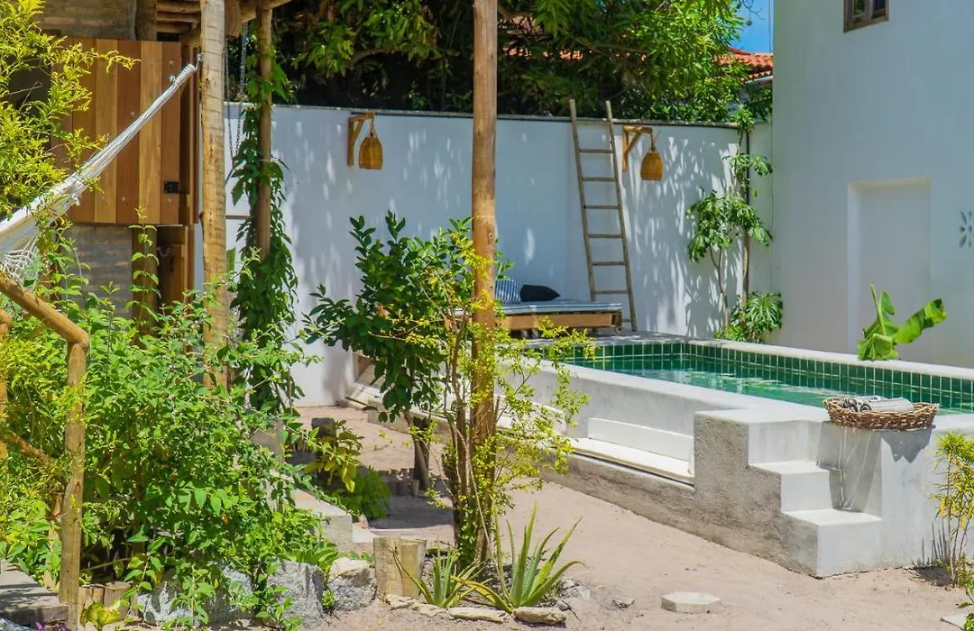 Casa Latina-1