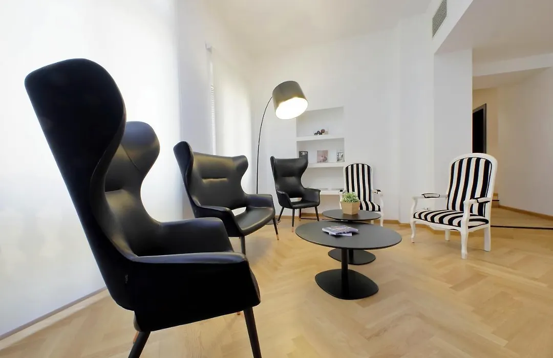 Youroom Abruzzi-1