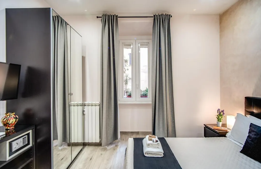 Tacito 23 Luxury Rooms-1