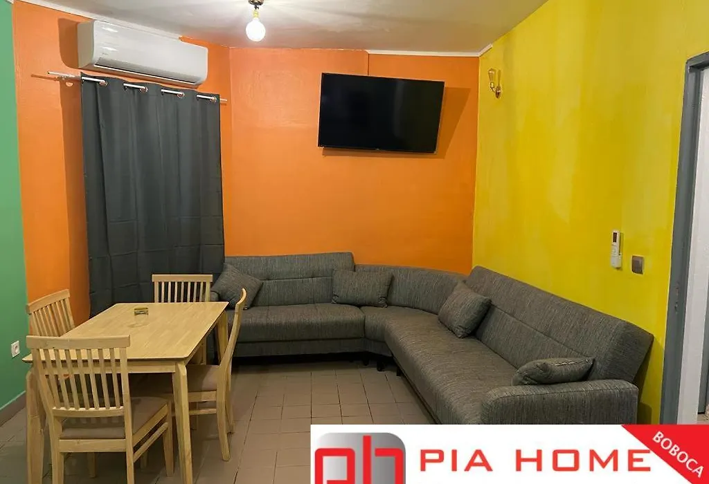 Pia Home La Pompe-1