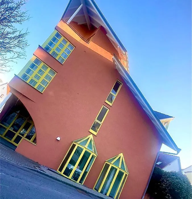 Krystall Hotel-1