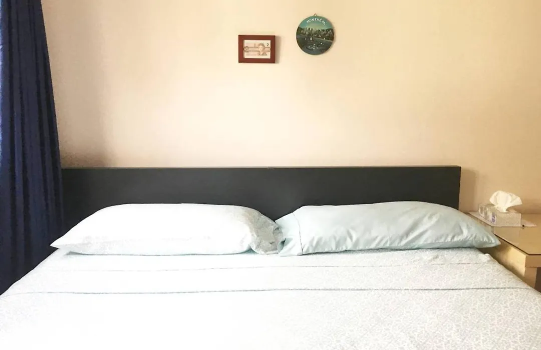 Freeda'S Place-1