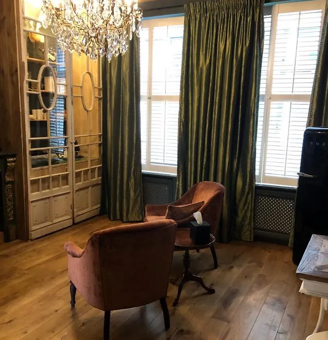Sint Andries Suites-1