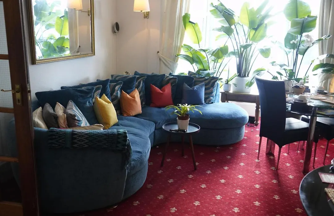 Marlborough Guest House B & B-1