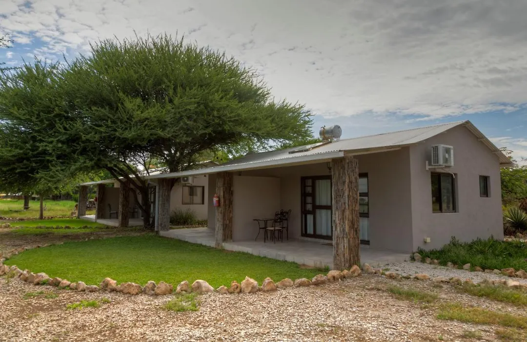 Khoi-Khoi Guesthouse-1