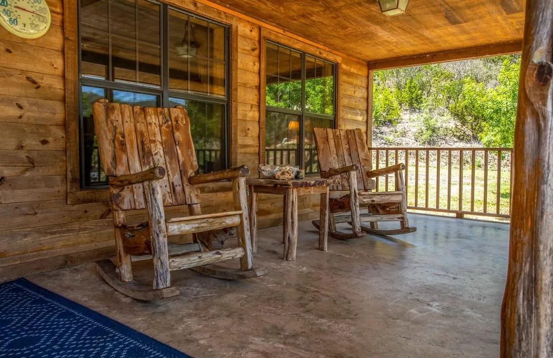Miracle Springs Ranch Lodge-1
