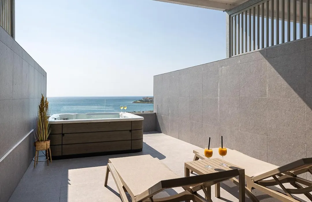 Salt&Soul Residence-1
