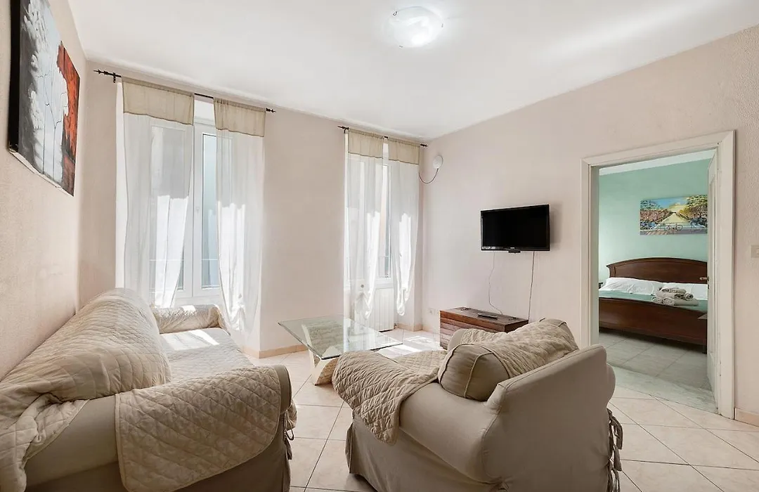 Casa Scola Loano-1