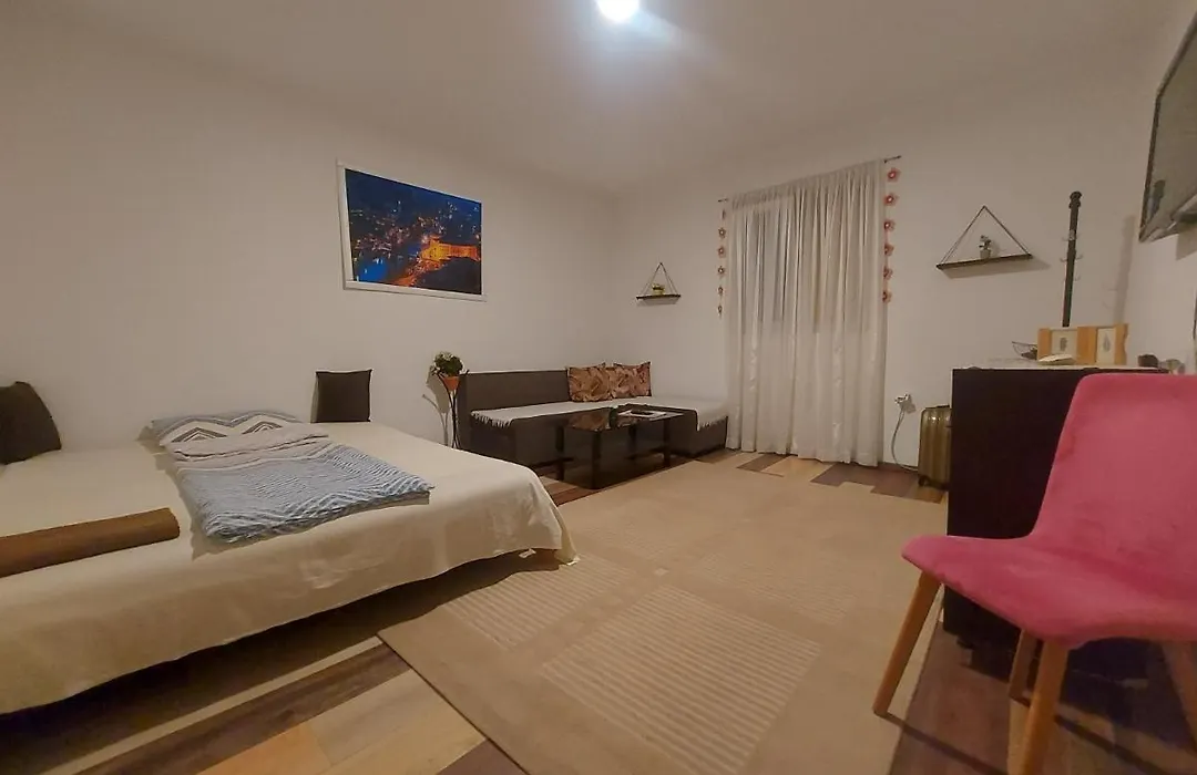 Pandora'S Place-1