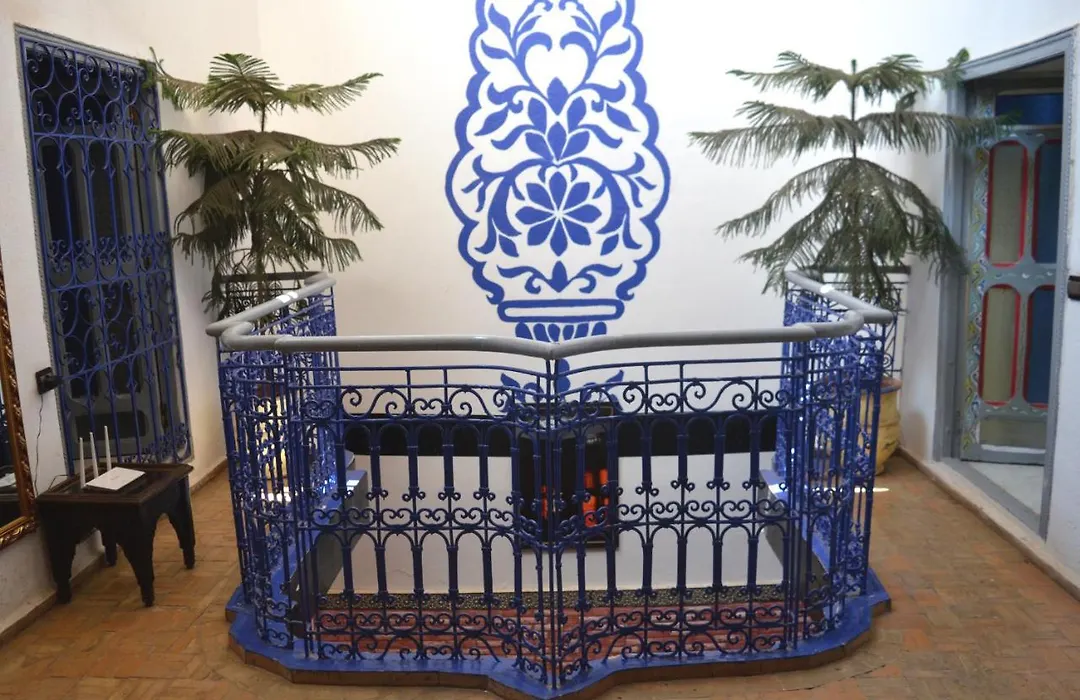 Riad Wink-1